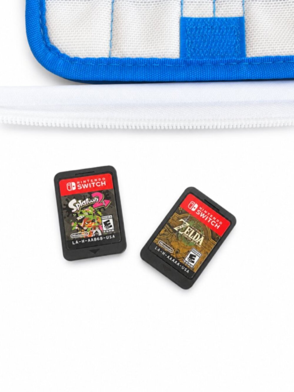 Nintendo Switch Lite Bundle w/ Zelda & Splatoon 2 + Dodo Airlines Travel Case - Picture 4 of 5